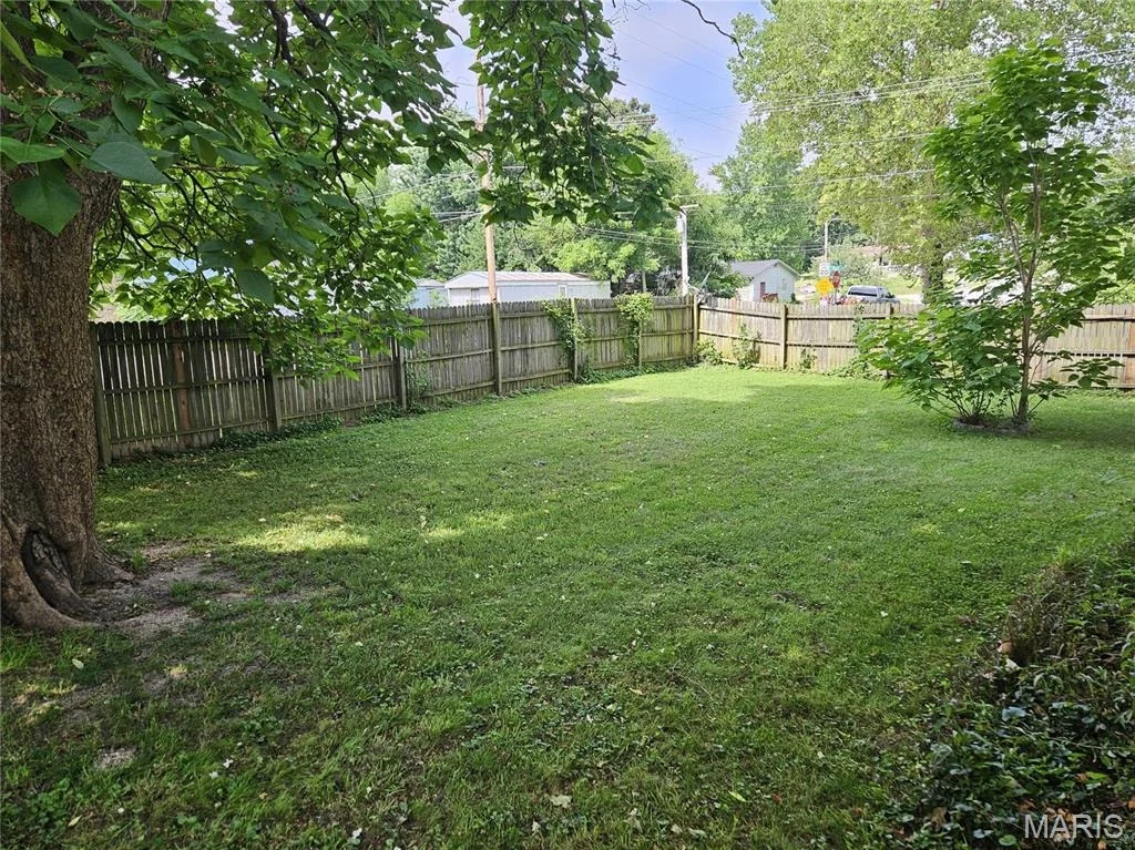 Photo of 904 W Third