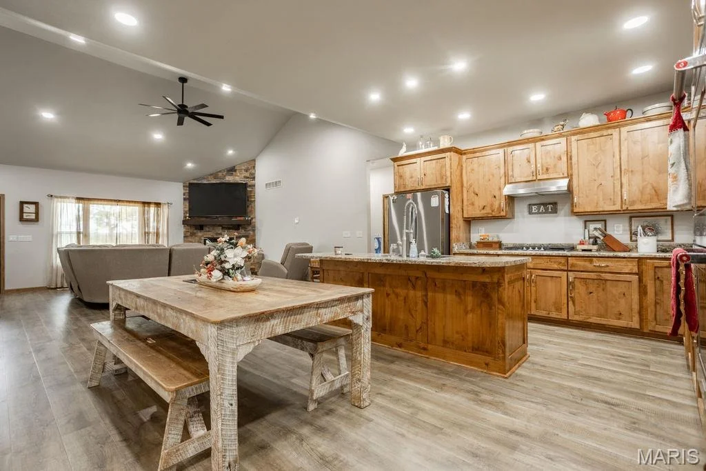 Photo of 56504 Shaw Road