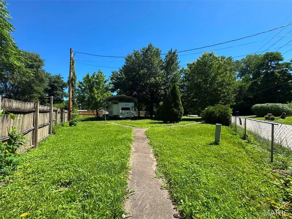 Photo of 3024 Moberly