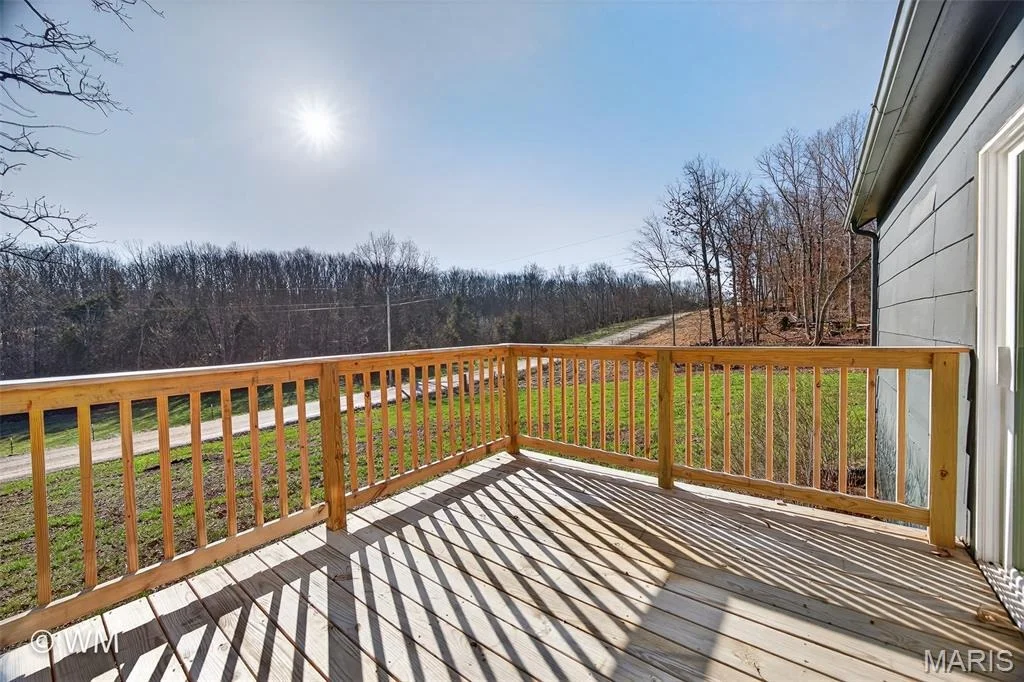 Photo of 16245 Badger Road