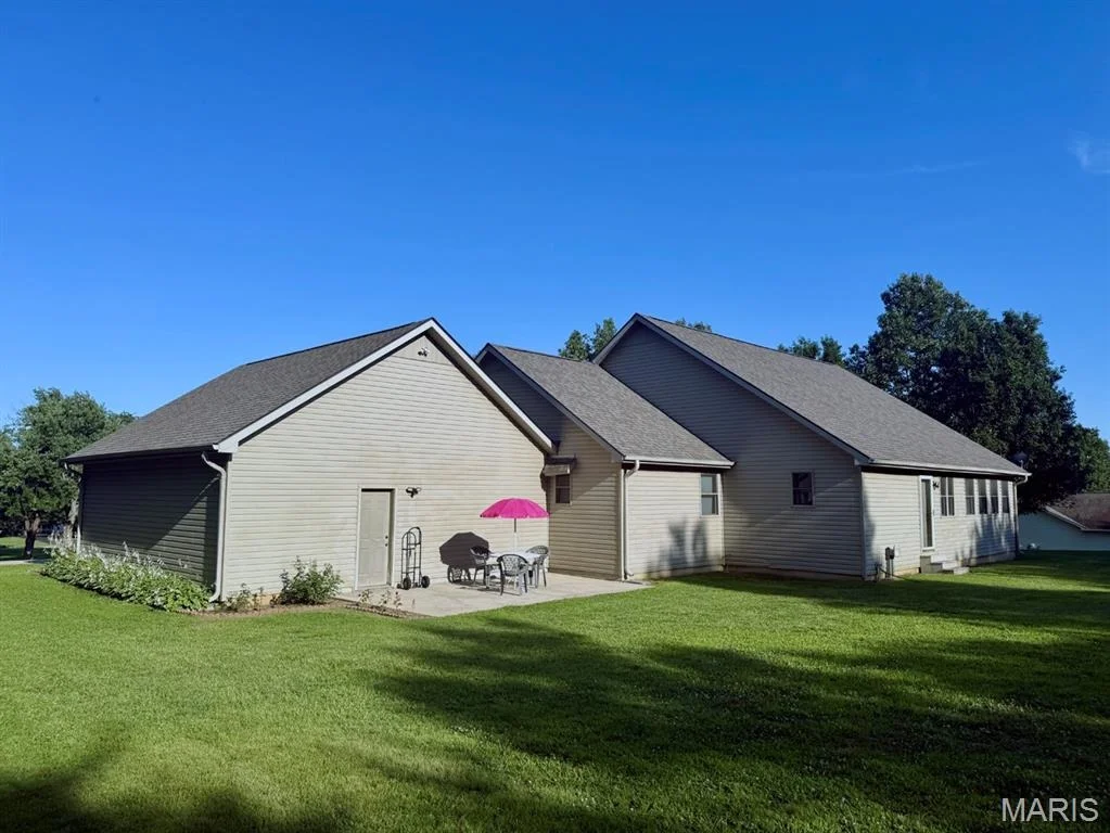 Photo of 1205 N Hickory Street