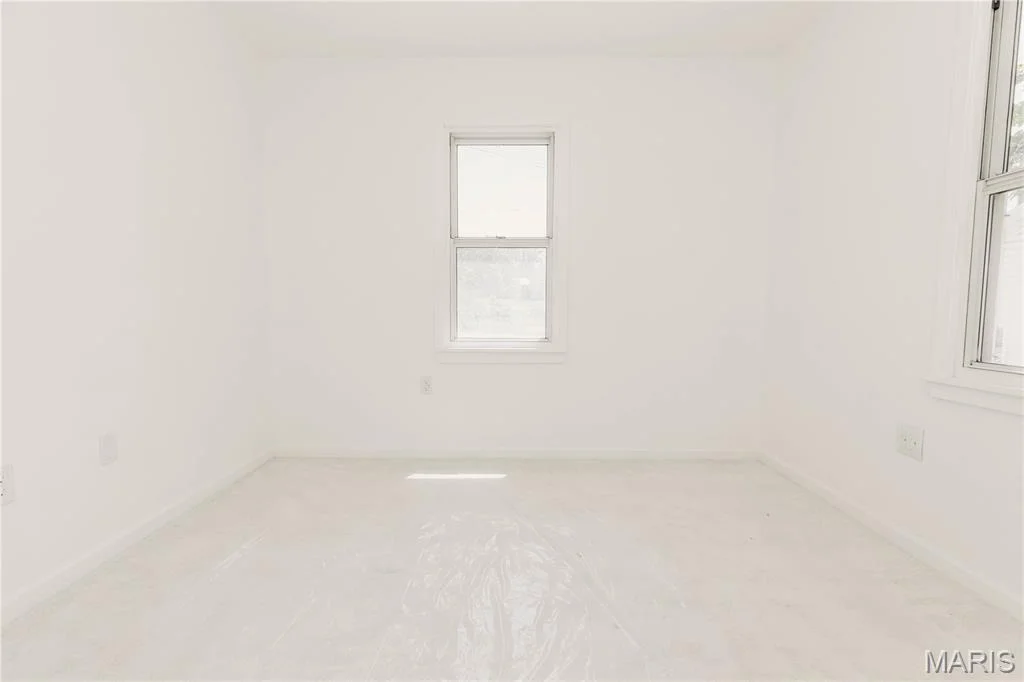 Photo of 308 W 5th Street