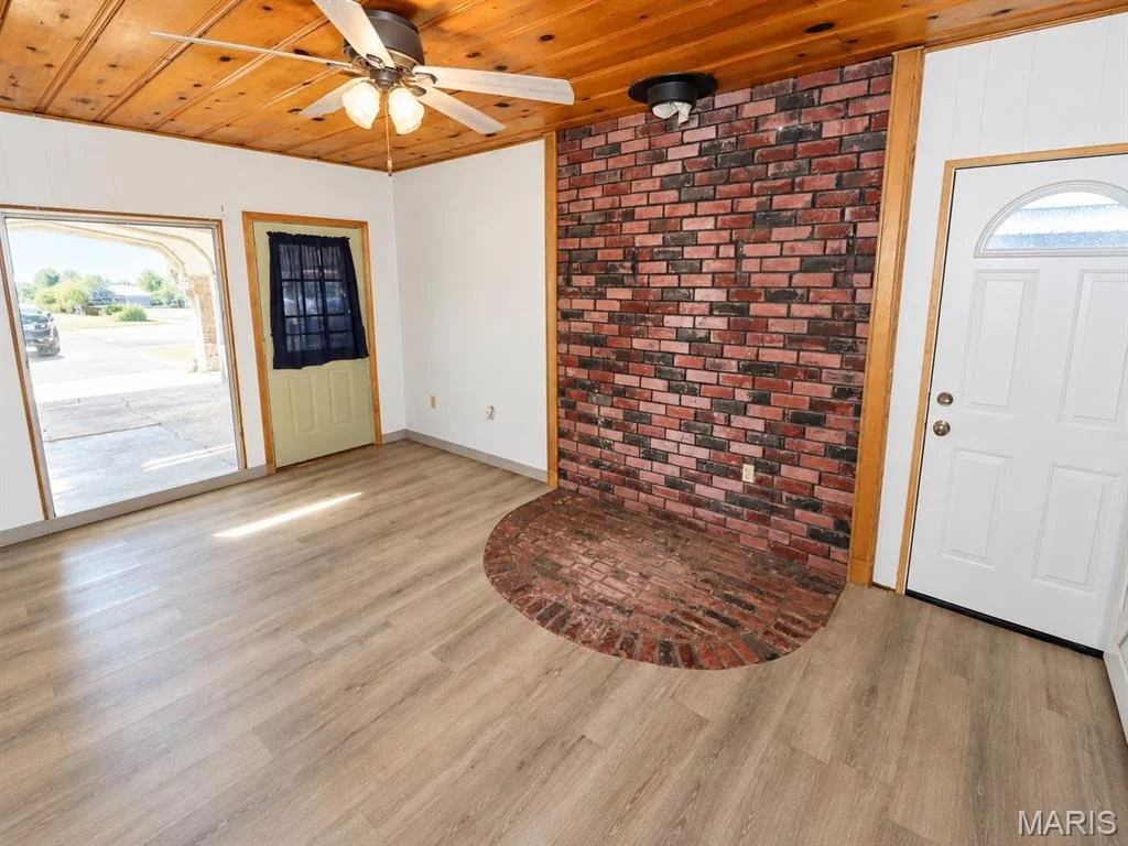 Photo of 40 Willow Lane