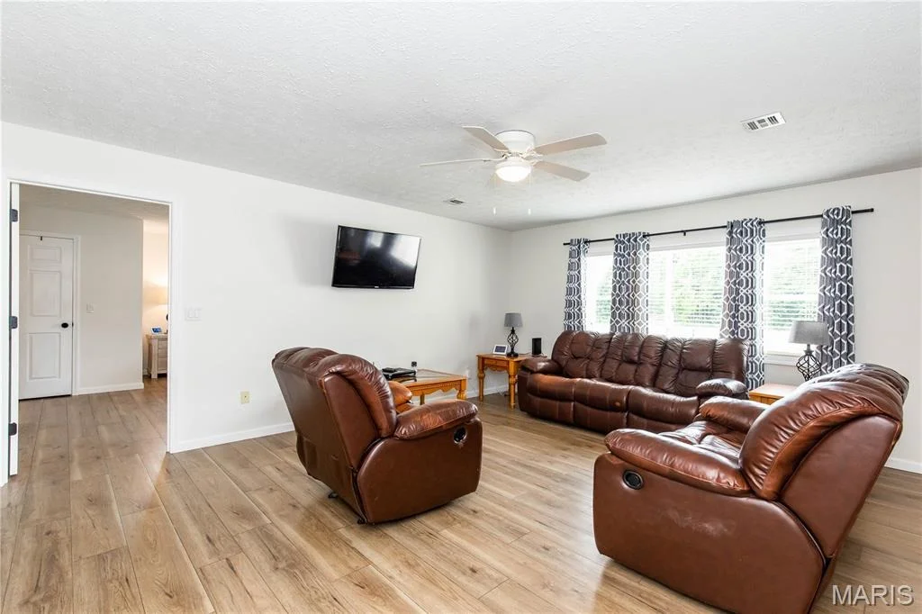 Photo of 12594 Highway D