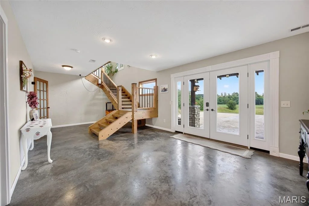 Photo of 2167 Susanna Road