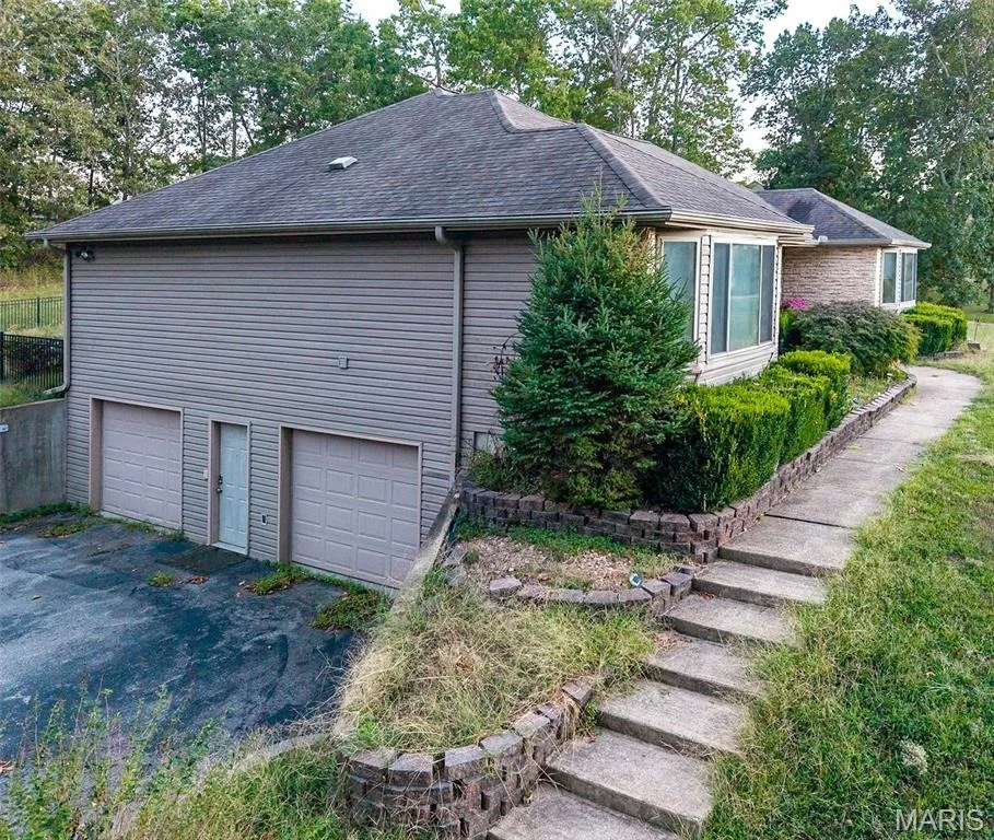 Photo of 7584 Private Road 2453
