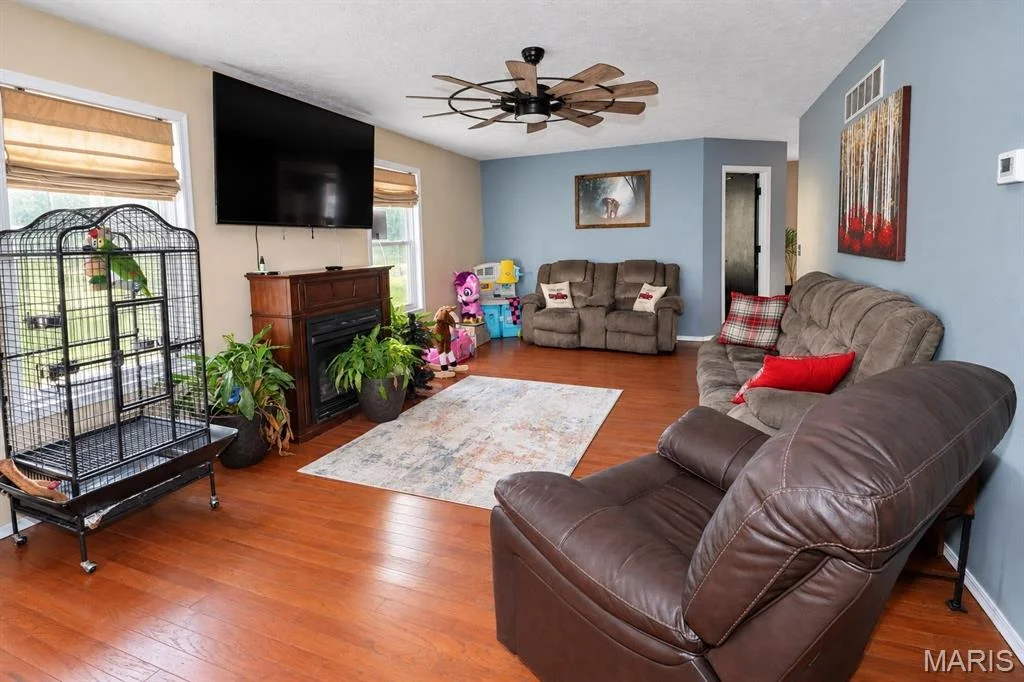 Photo of 808 Carrie Circle