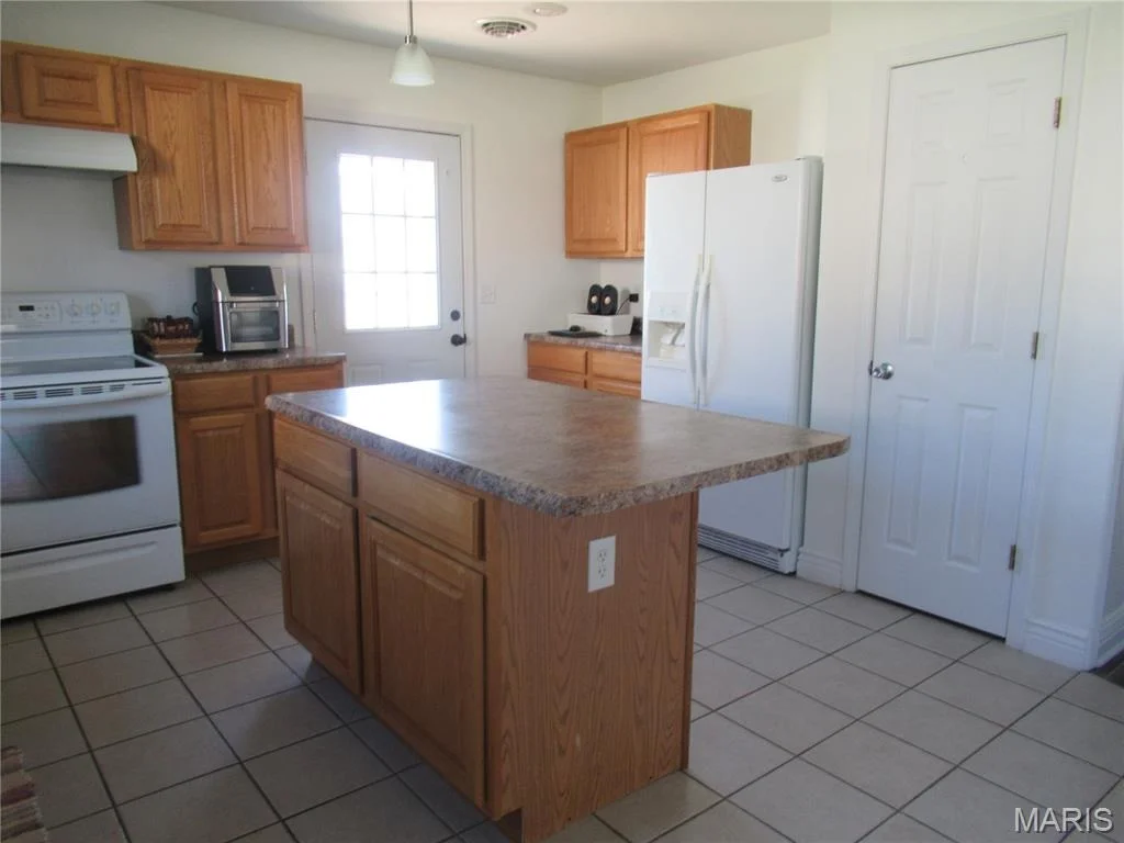 Photo of 703 Tessa Drive