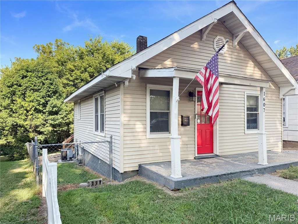 Photo of 1607 Booker Street