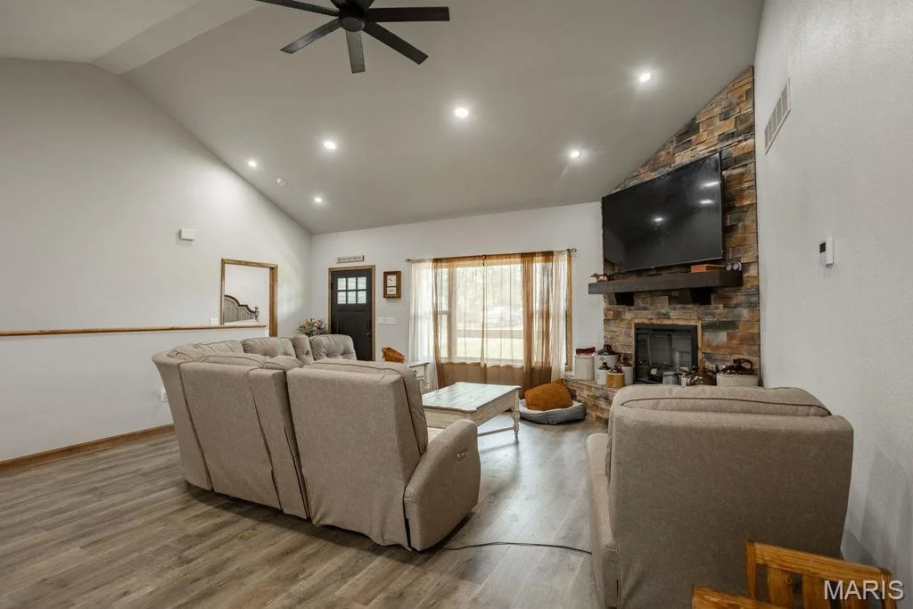 Photo of 56504 Shaw Road