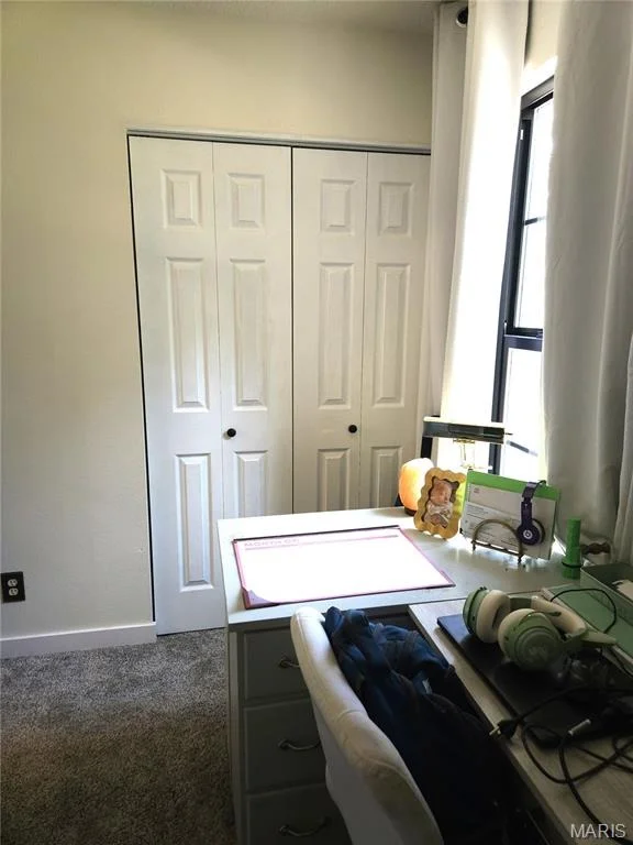Photo of 525 Skyview Drive