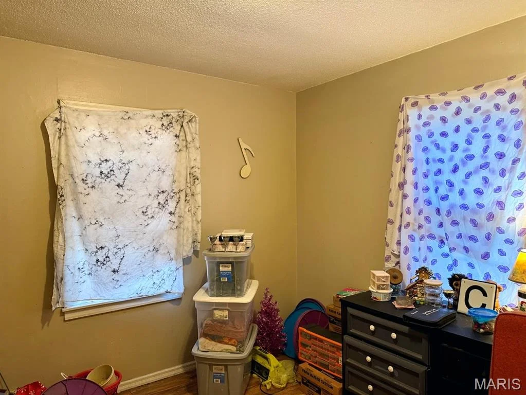 Photo of 909 N Walnut Street