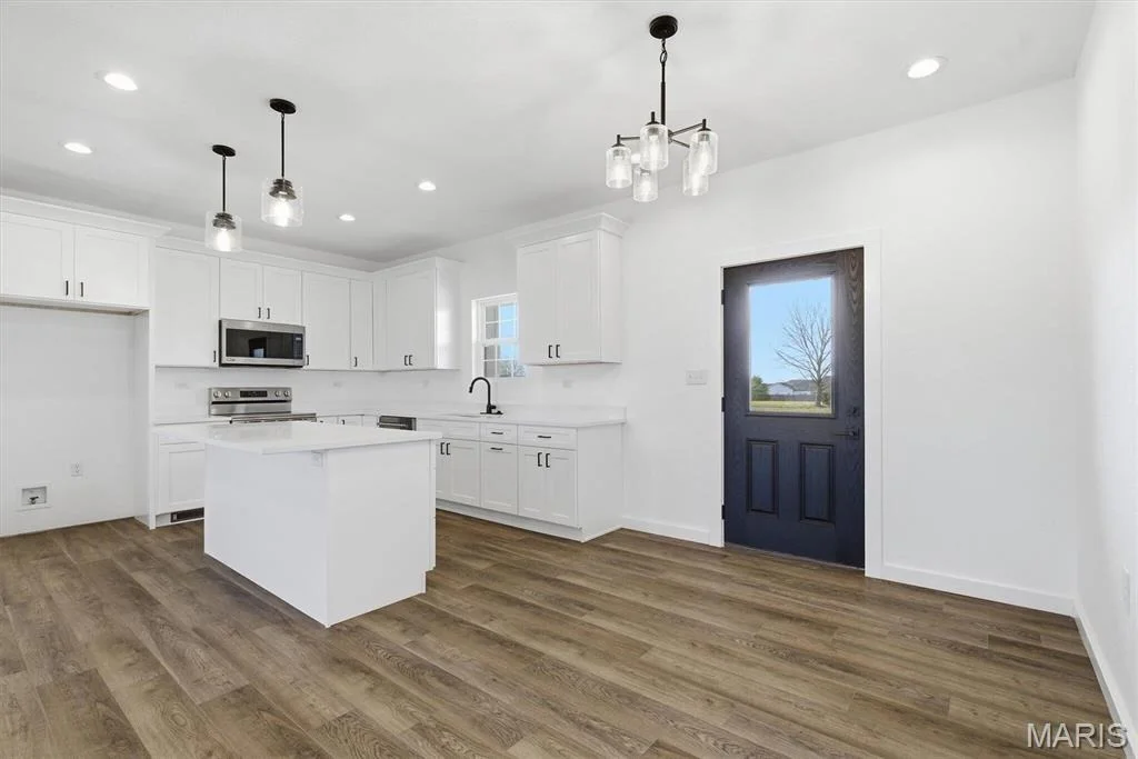 Photo of 2707 M- Mayfield Drive