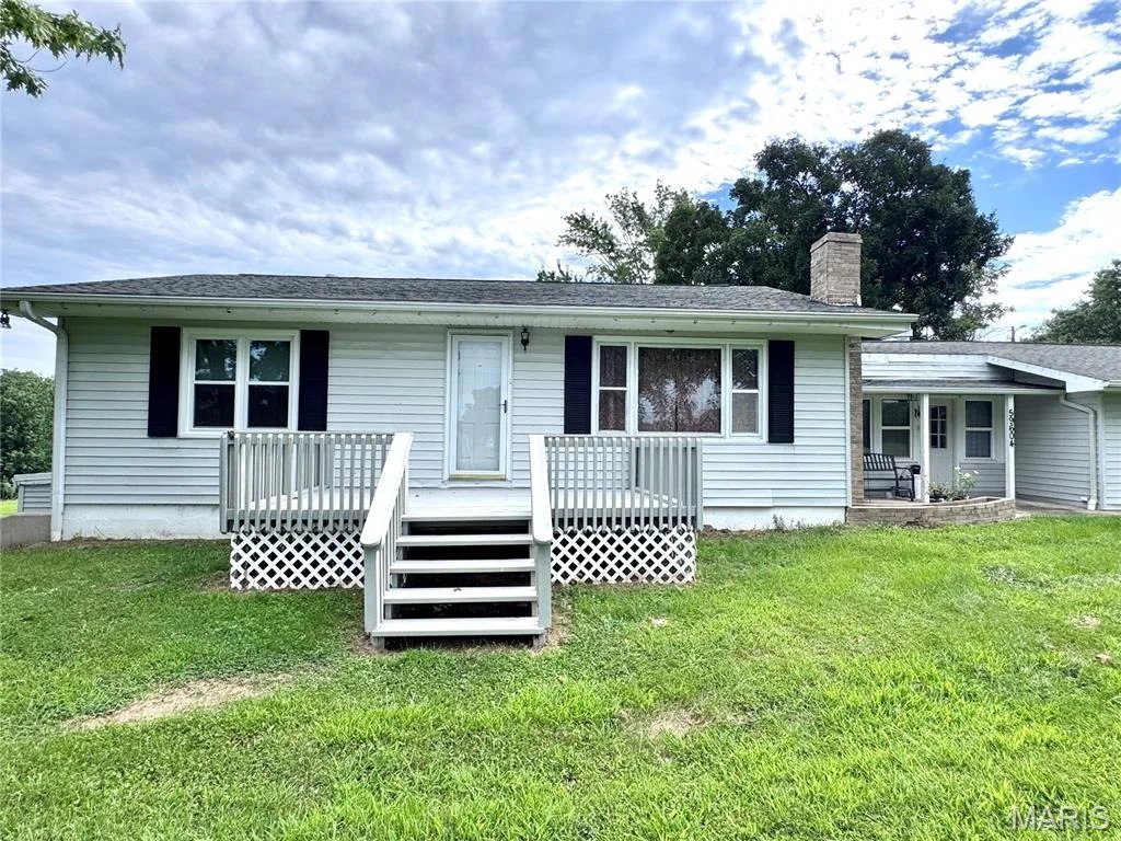 Photo of 59604 Starview Estates