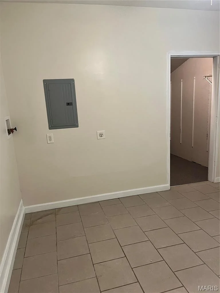 Photo of 121 Richmond Drive