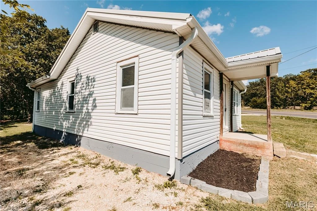Photo of 308 W 5th Street
