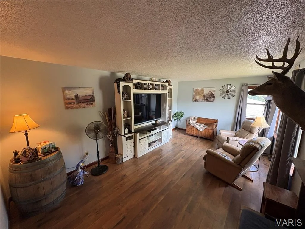 Photo of 1106 W Acuff Street
