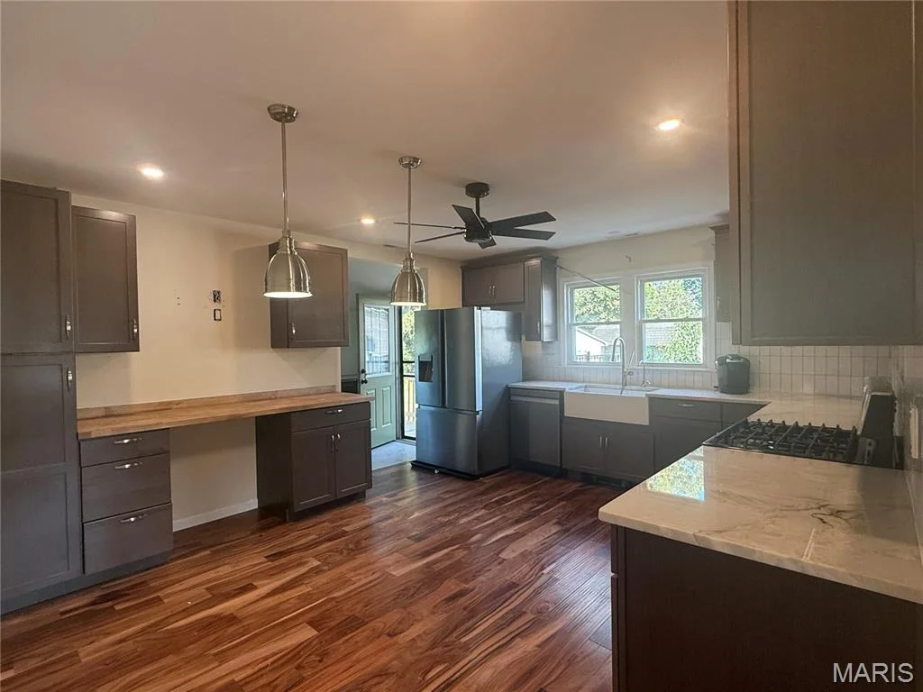 Photo of 312 Pecan Drive