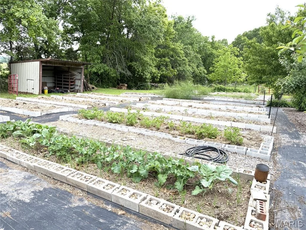 Photo of 2864 Spring Valley Road