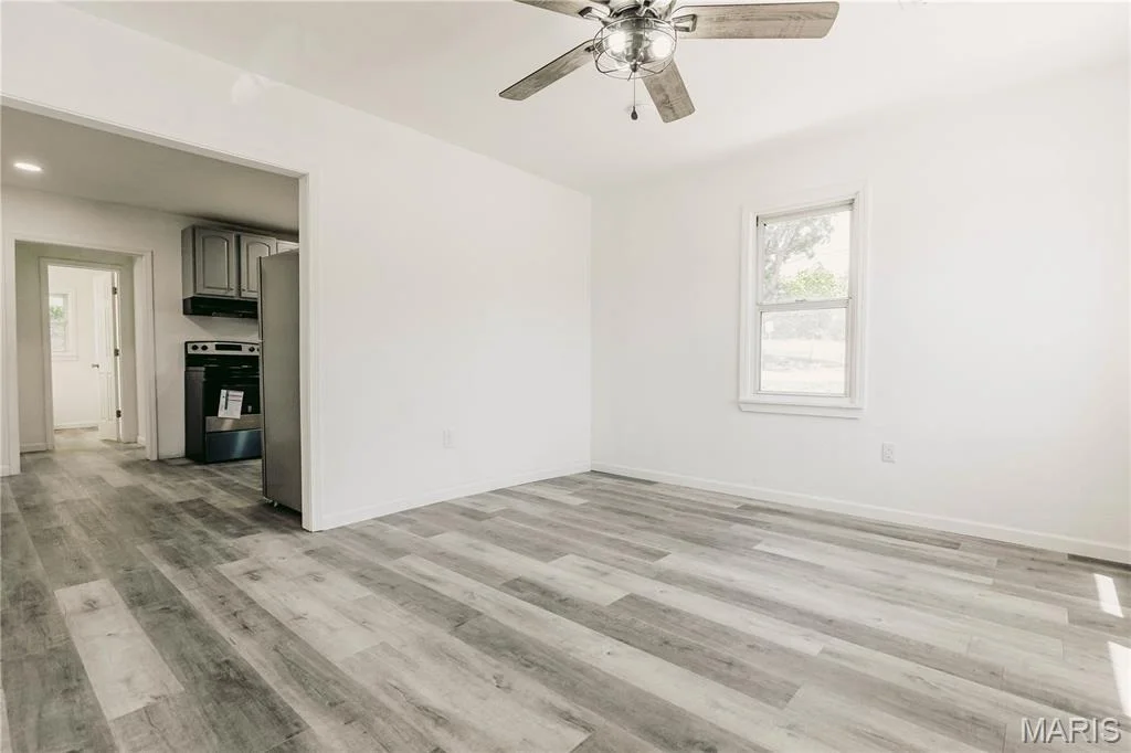 Photo of 308 W 5th Street