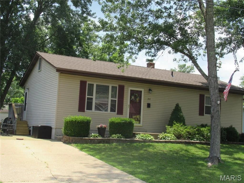 Photo of 710 Sarah Street