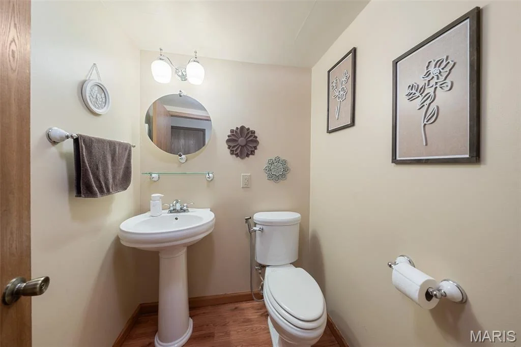Photo of 105 Meadow Lane