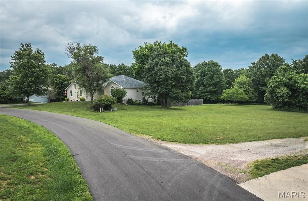 Photo of 10375 Summerfield Drive