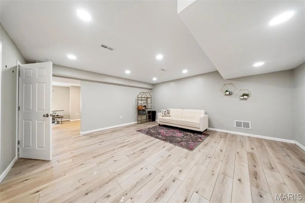 Photo of 11891 Pine Forest Drive