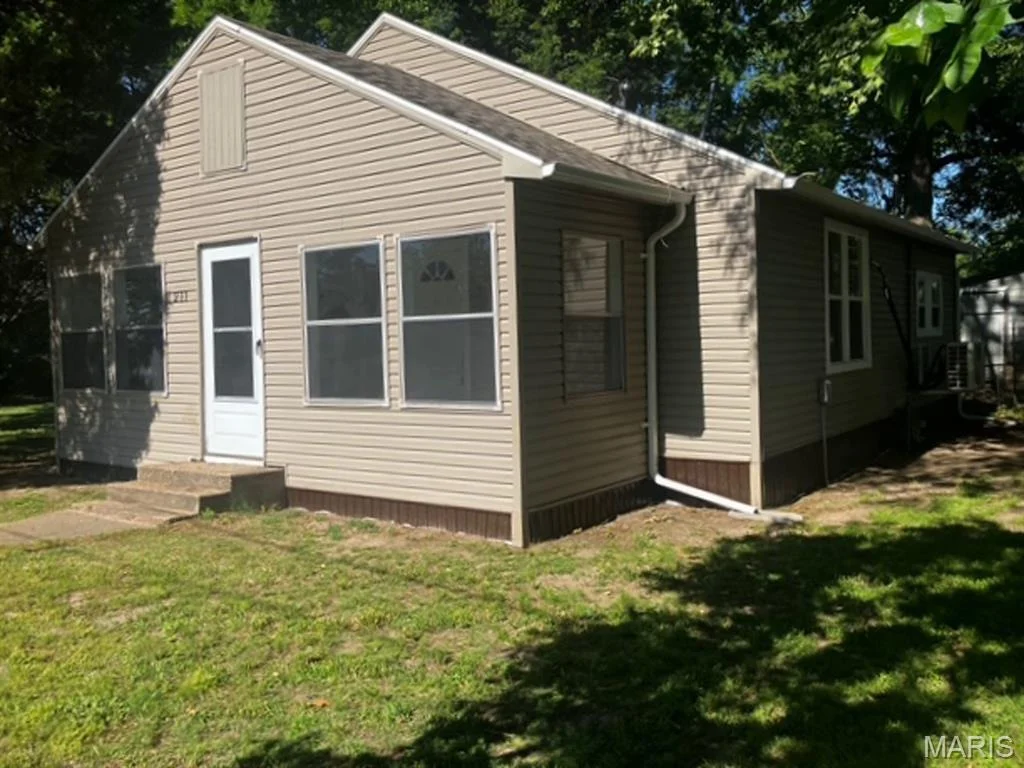 Photo of 211 White Avenue