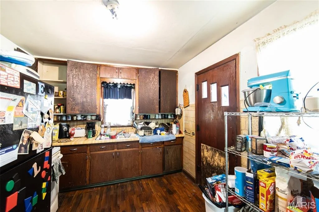 Photo of 129 Maple Avenue