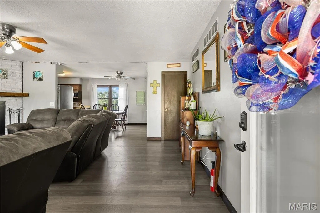 Photo of 59 Oak Hill Road
