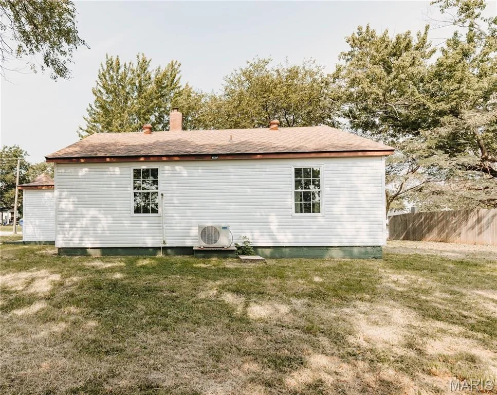 Photo of 303 S Pine Street