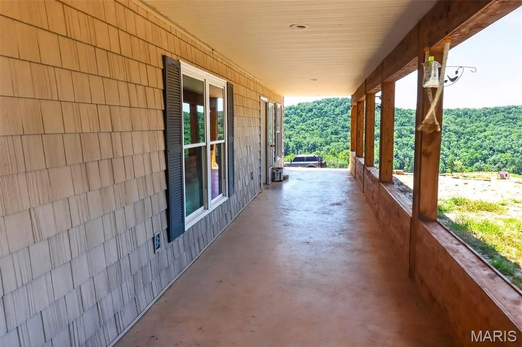 Photo of 20407 Thunder Ridge Road