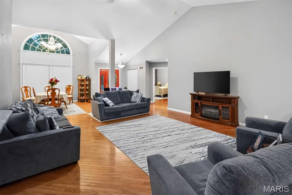 Photo of 10132 Manassas Drive