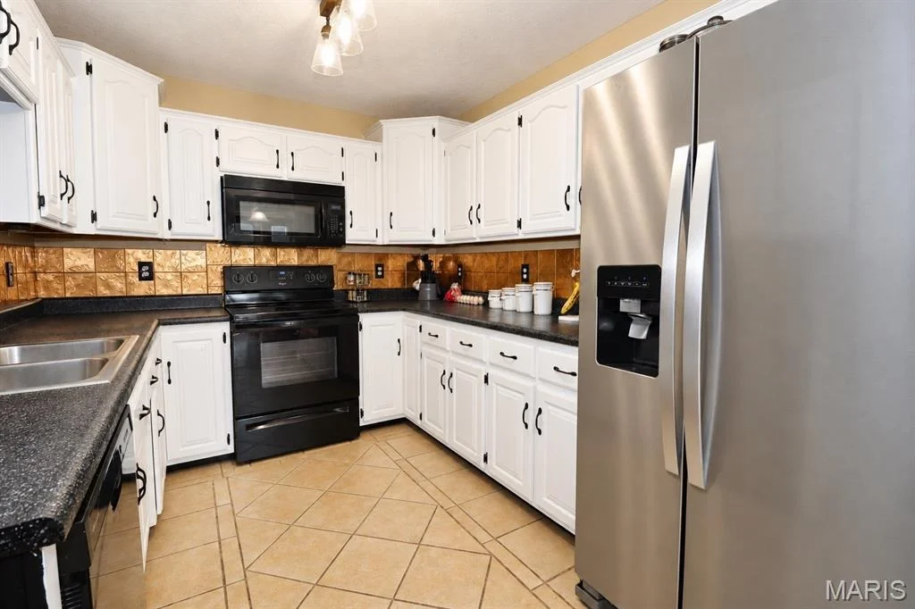 Photo of 808 Carrie Circle