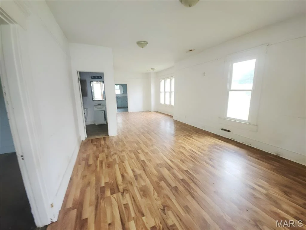 Photo of 302 N 3rd Street