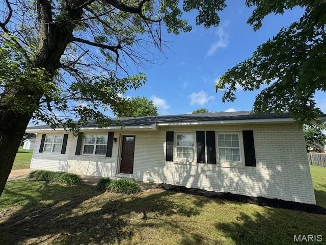 Photo of 39665 Bernard Road