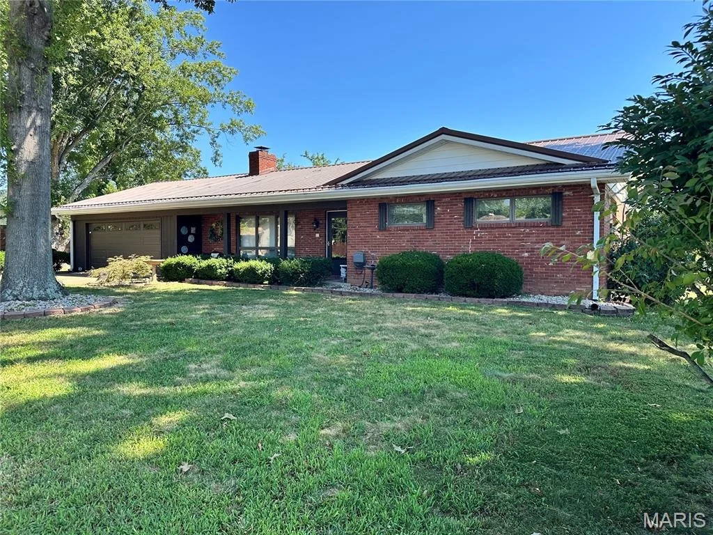 Photo of 113 Fairlane Drive