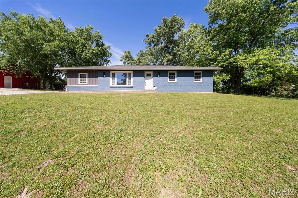 Photo of 15385 Hargis Court