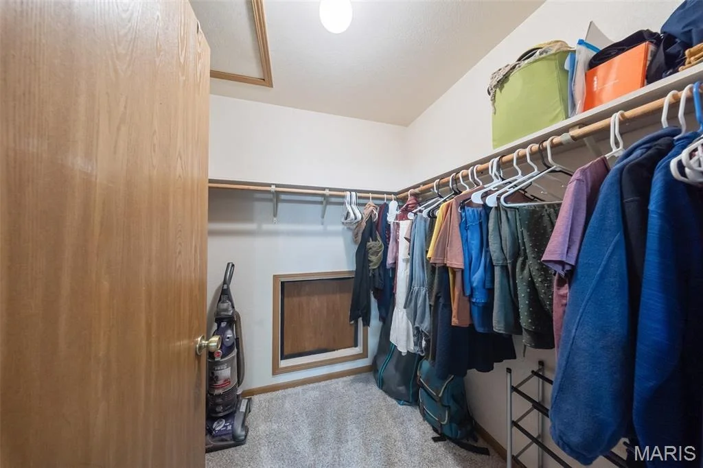 Photo of 105 Meadow Lane