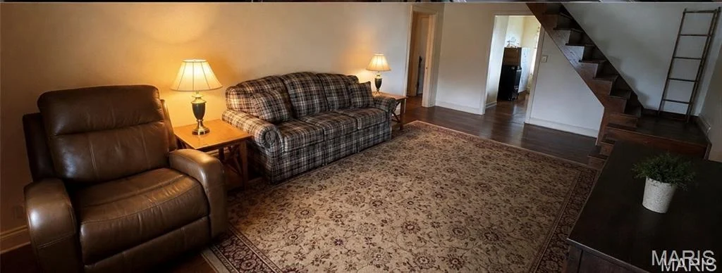 Photo of 802 Summit St