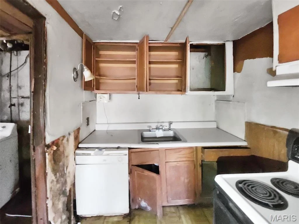 Photo of 12599 Maple Drive