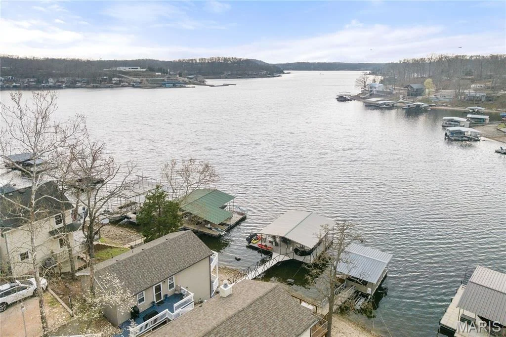 Photo of 30481 Edgeview Drive