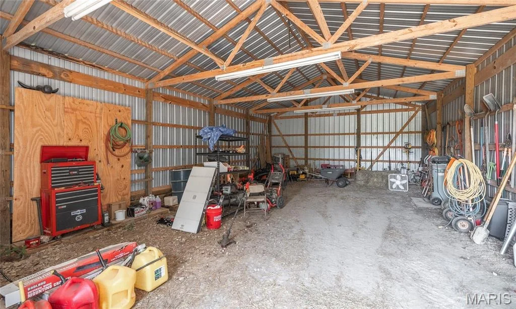 Photo of 425 County Road 6400