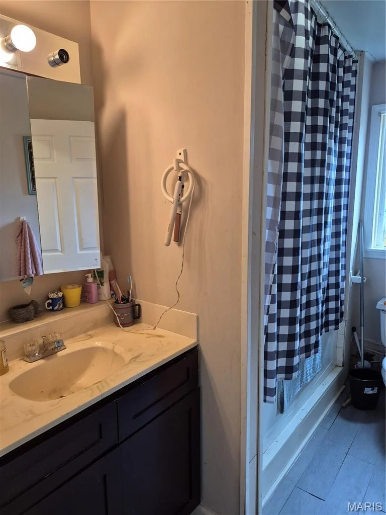 Photo of 123 Apple Grove Road