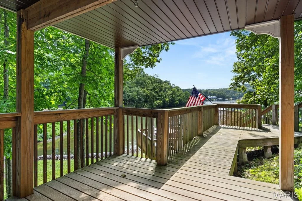 Photo of 31 Cove Road