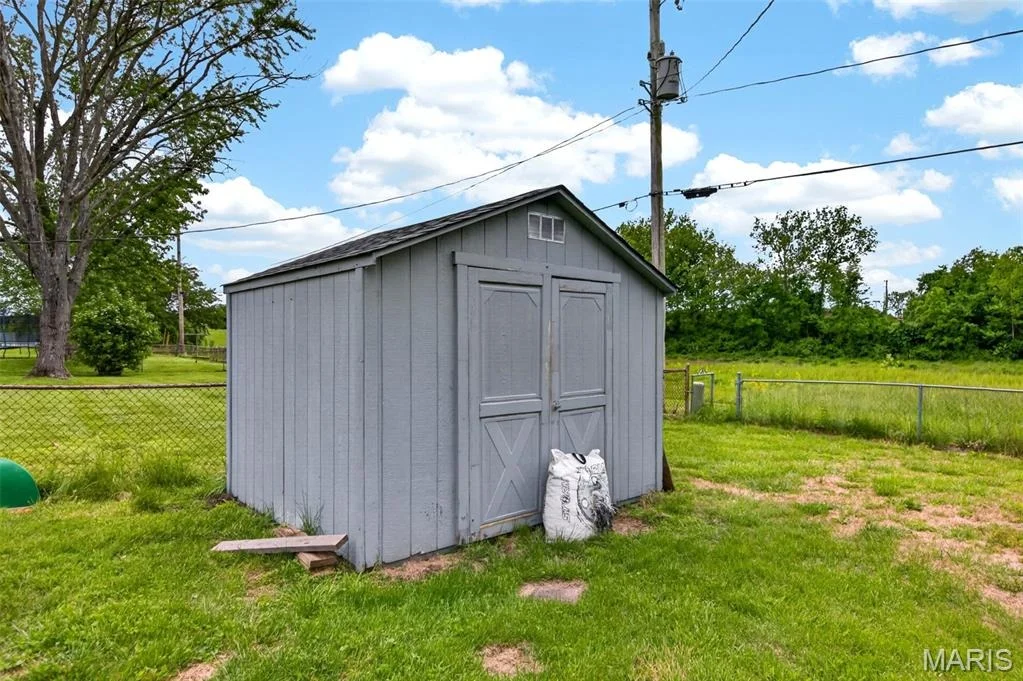 Photo of 33 Cloverdale Drive