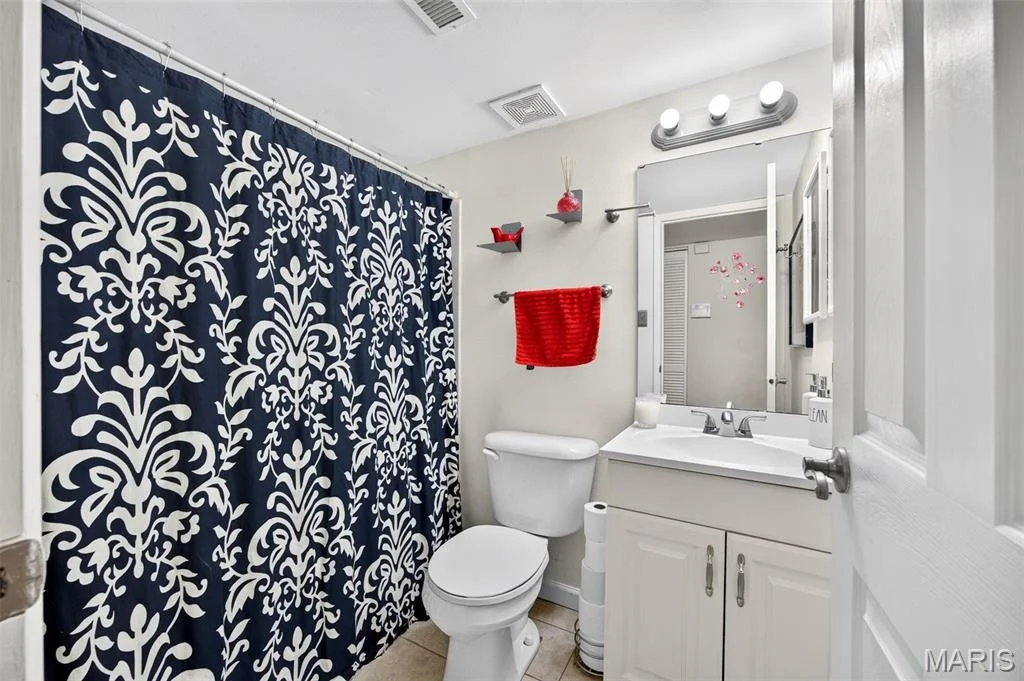 Photo of Unit E at 11 Fairways Circle