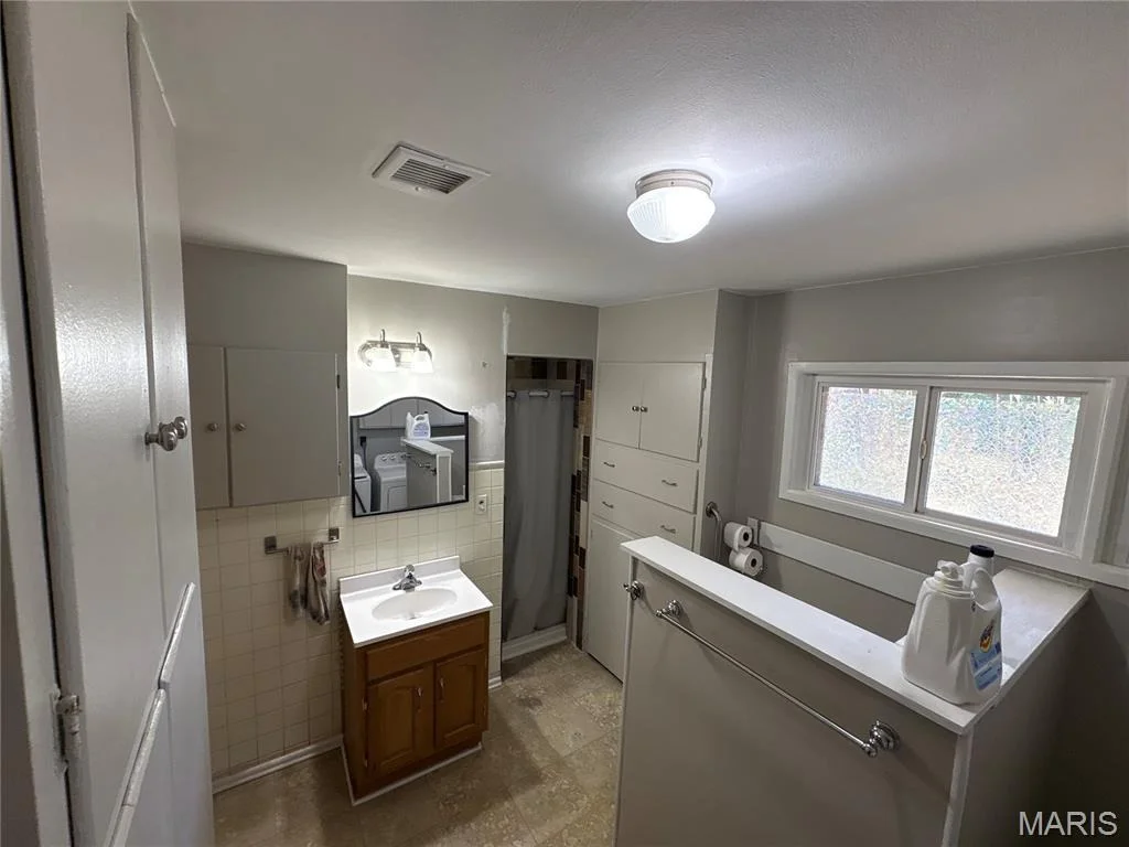 Photo of 1020 Walnut Street