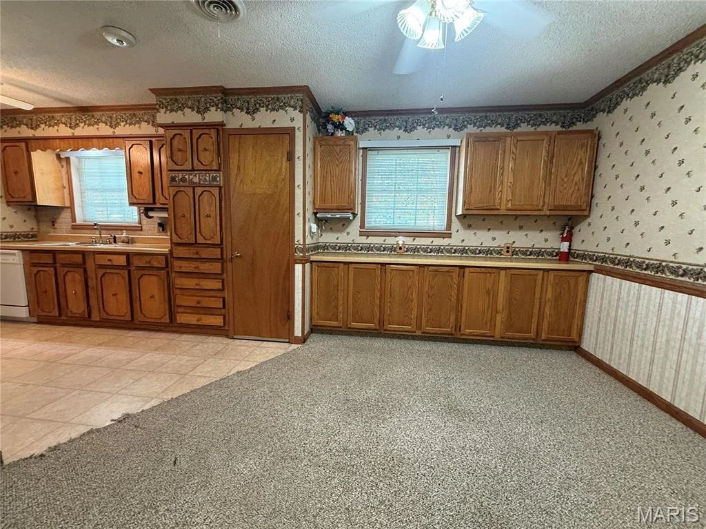 Photo of 938 Masterson Street